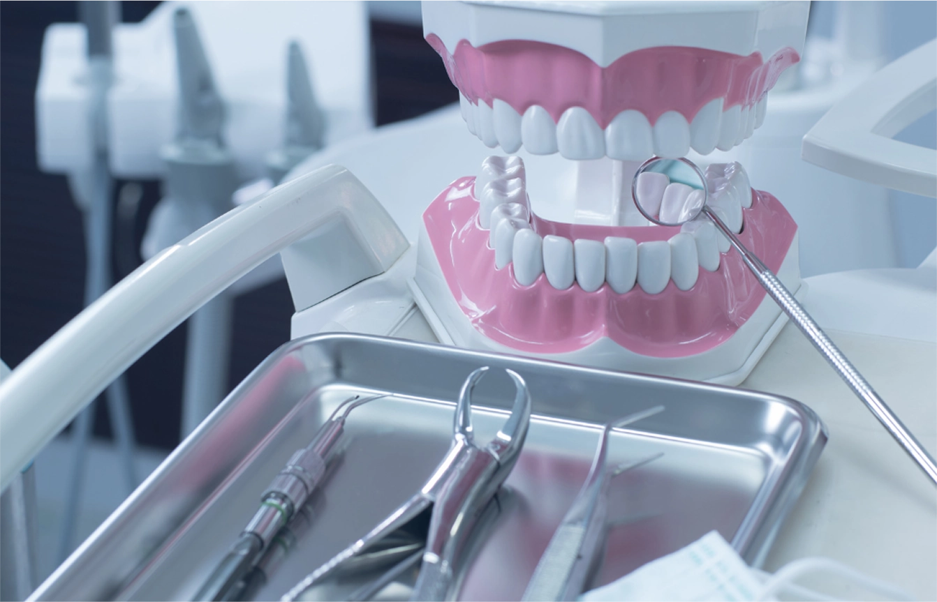 Dental models and clinical instruments used in clear aligner treatment planning